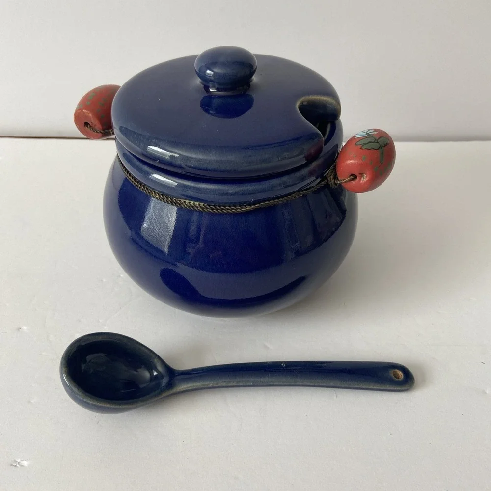 Antique Square Nest Ceramic Soup Bowl with Lid and‎ Spoon Made In China Vintage